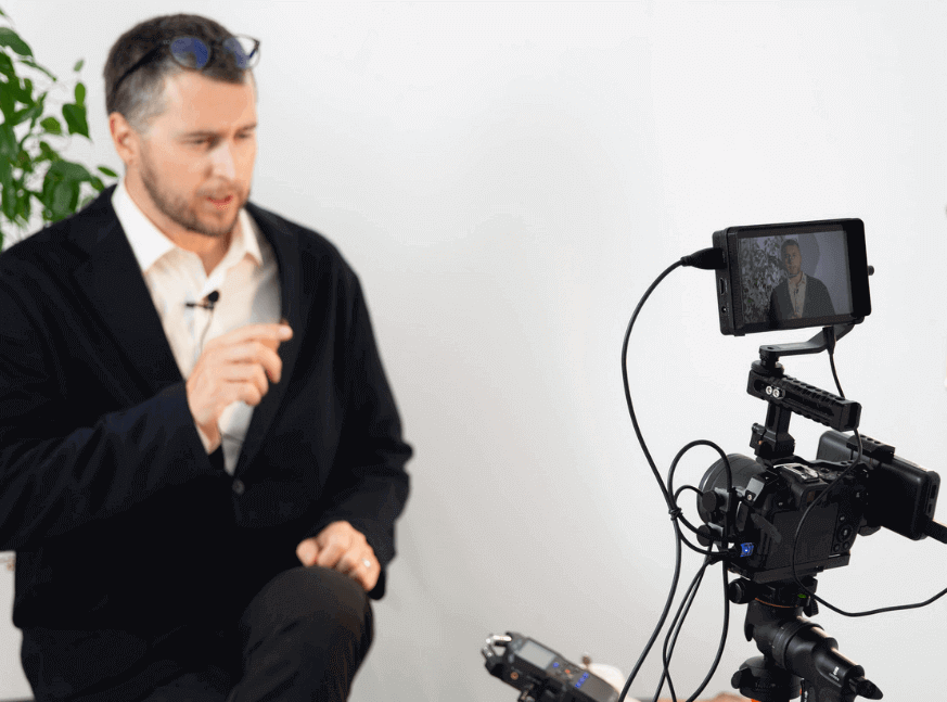 video for presenting